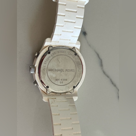 MICHAEL KORS Women’s Chronograph Watch MK5396 - Picture 6 of 7